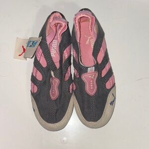 269. Puma Kids Water Shoes - Pink and Black